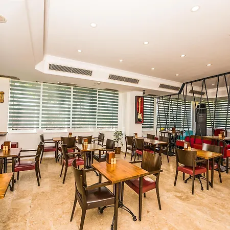 Mera Park Hotel-3